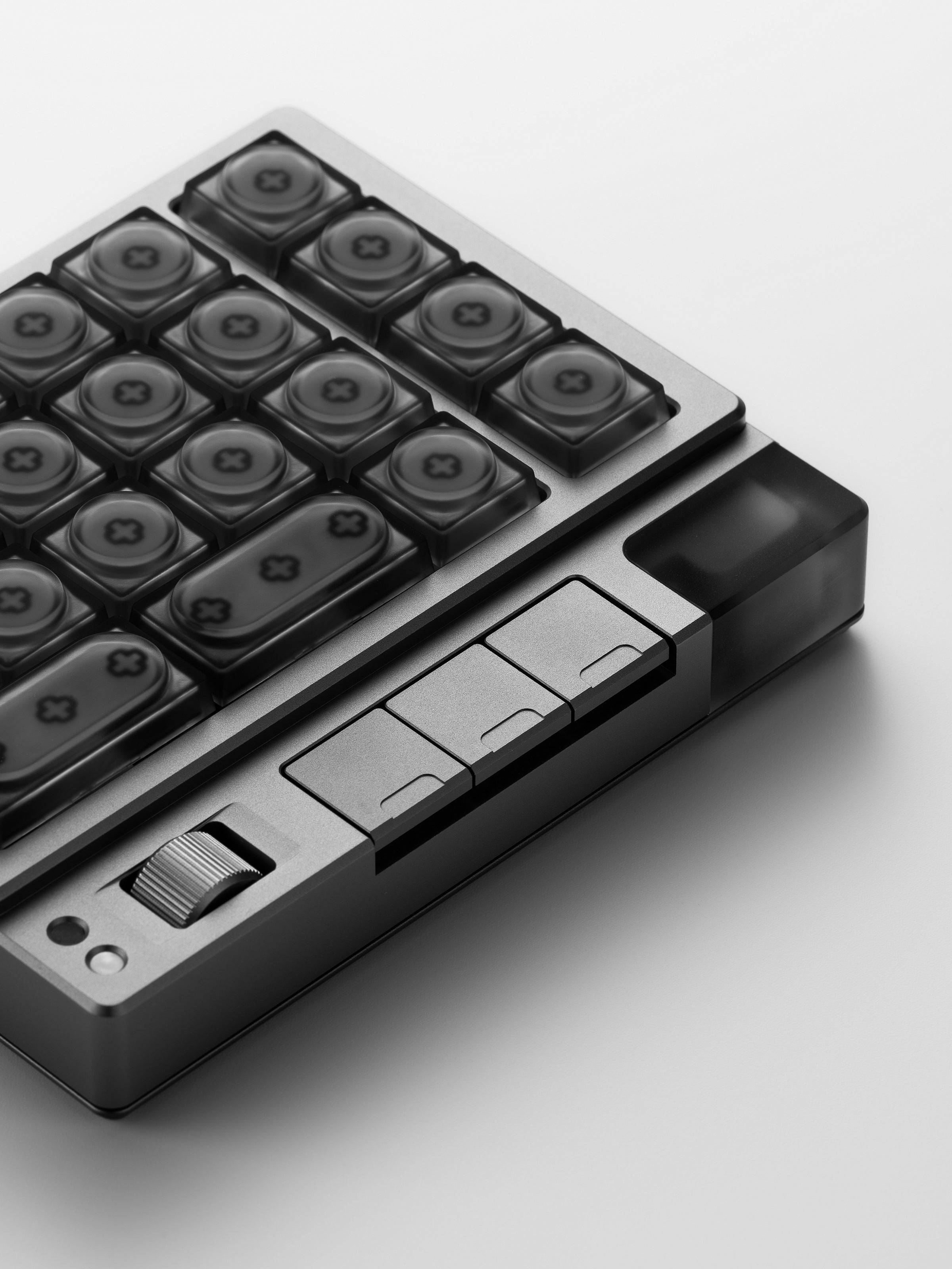 LUMINKEY NOVA KINE Tri-Mode Keyboard